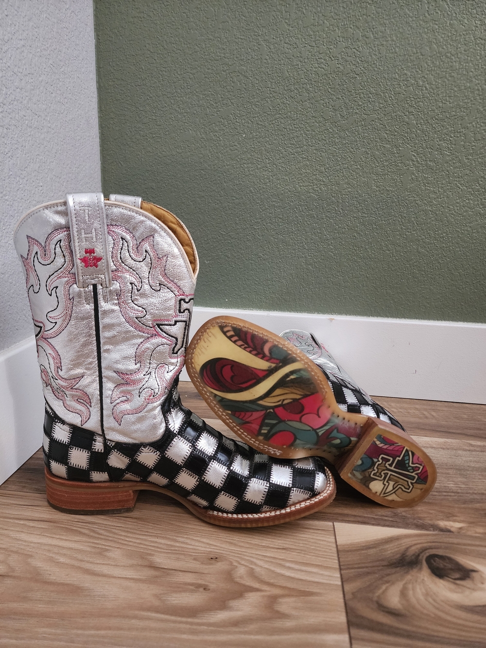 Tin Haul Silver Black Checkerboard Western Boots Style 14-021-0007-0142